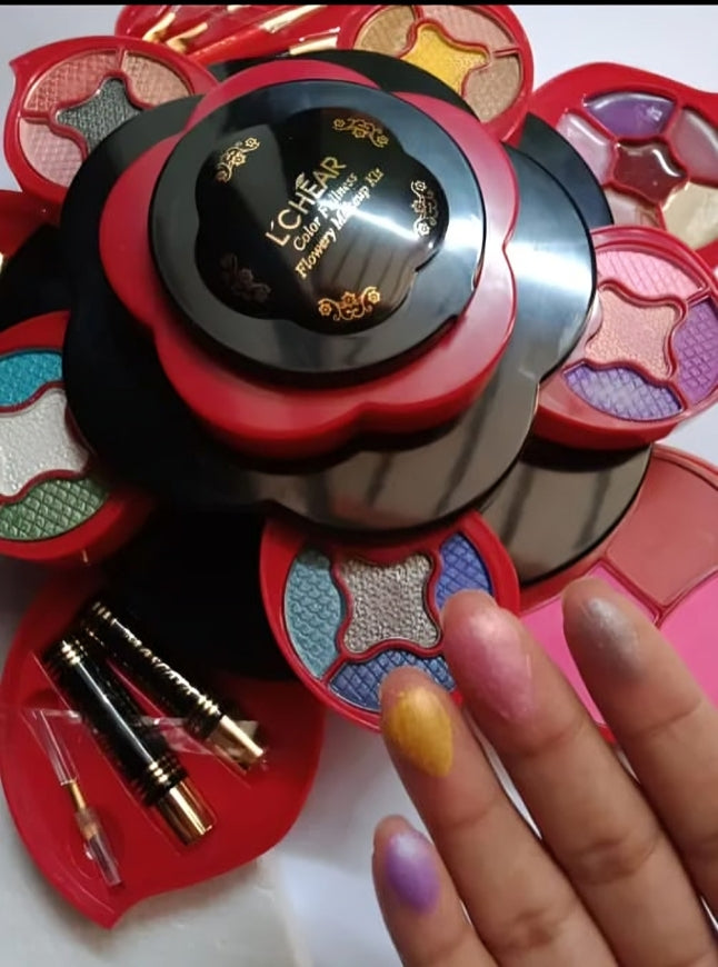 Luxury Rose Shaped Makeup Kit – All-in-One Beauty Box