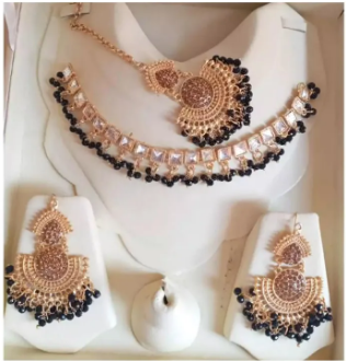 Traditional Gold-Plated Maharashtrian Black Beads Jewelry Set