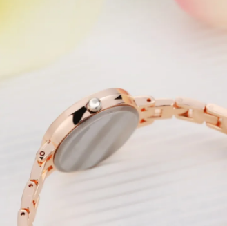 Elegant DZG Women’s Bracelet Watches – Silver & Rose Gold