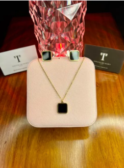 Imported Stainless Steel Gold Clover Jewellery Necklace Earring Set for girls