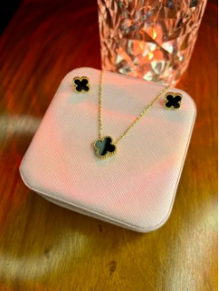 Imported Stainless Steel Gold Clover Jewellery Necklace Earring Set for girls