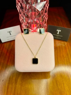 Imported Stainless Steel Gold Clover Jewellery Necklace Earring Set for girls