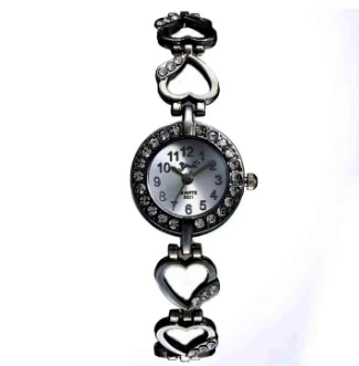 Elegant Rose Gold Ladies Watch with Heart Link Design