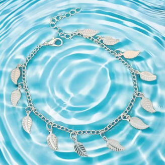 Delicate Gold Leaf Charm Anklet