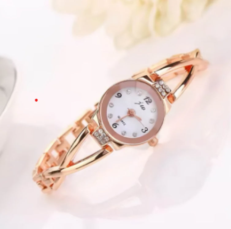 Elegant Rose Gold Women's Quartz Watch
